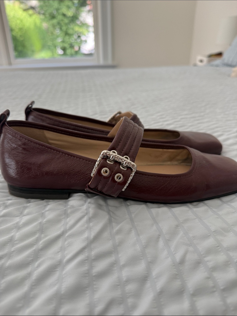 Dolce Vita Women's Dark Burgundy Mary Jane Flats with Buckle Strap - Picture 2 of 6